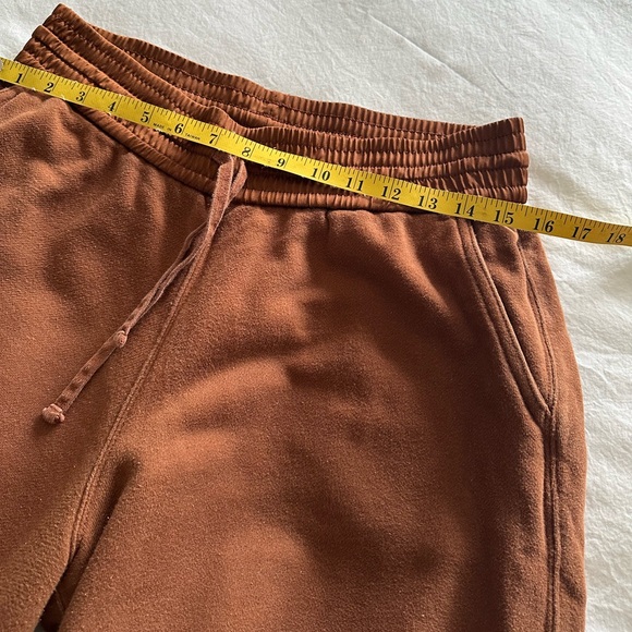 Vince Terracotta wide leg cropped pants, size large - Picture 8 of 12